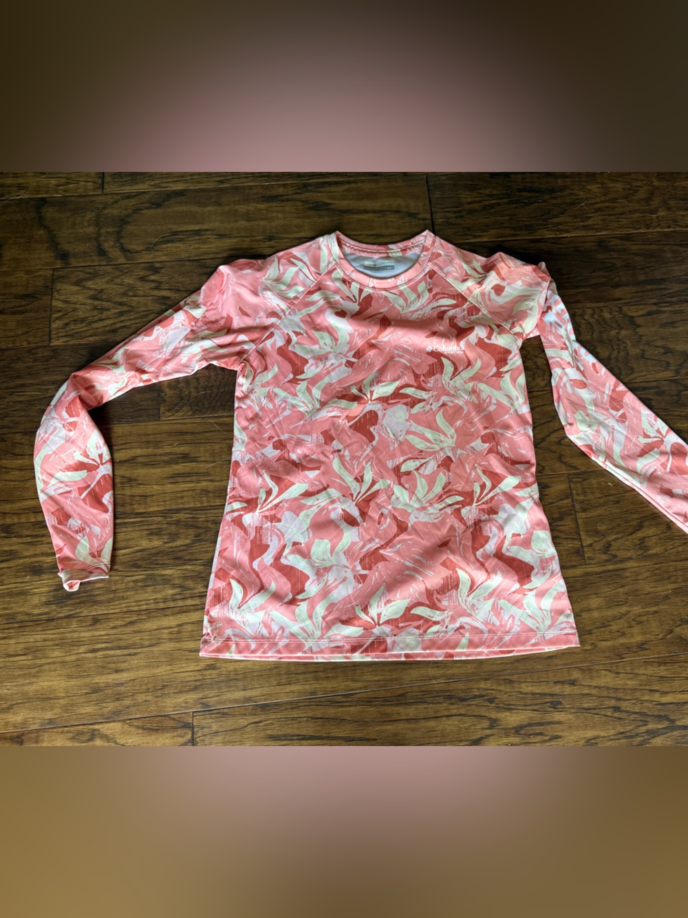 Columbia Pink and Cream Leaf-Print Long-Sleeve Swim Top